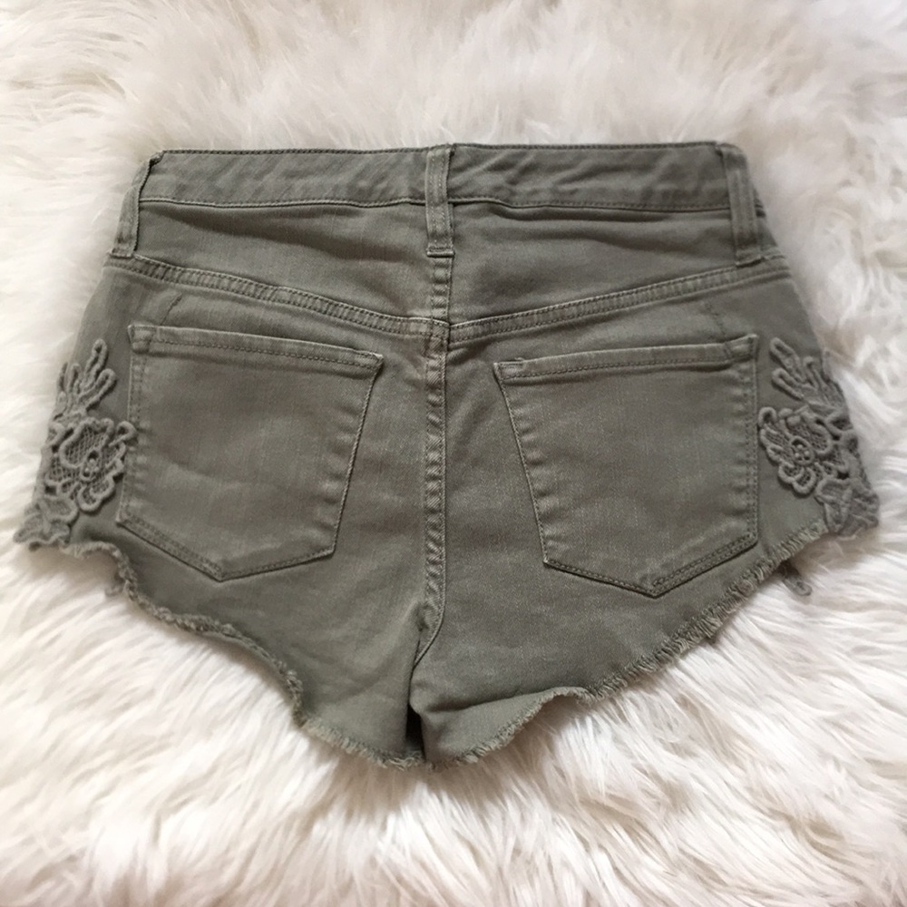 Missimo High Rise Short - Picture 3 of 3